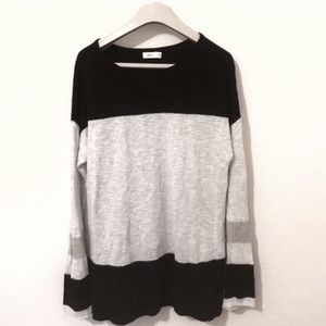 LAST CHANCE❗️Vince Black And Gray stripped sweater